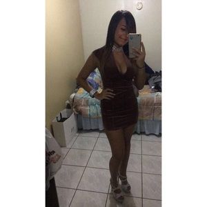 Meet your Posher, Thais